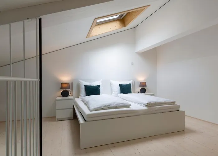 Pepper Frühstückspension 4*